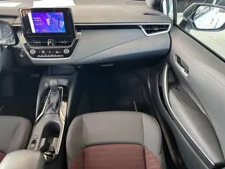 Toyota Corolla 2024 SE 4dr Sedán