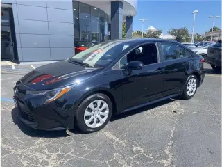 Toyota Corolla 2024 LE 4dr Sedán