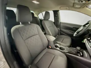 Toyota Corolla 2026 LE 4dr Sedán