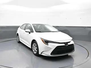 Toyota Corolla 2026 LE 4dr Sedán