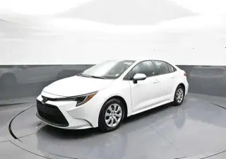 Toyota Corolla 2026 LE 4dr Sedán