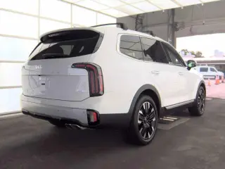 Kia Telluride 2024 AWD SX-Prestige 4dr SUV