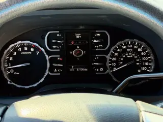 Toyota Tundra 2018 4x4 SR5 4dr Double Cab Pickup SB (5.7L V8)