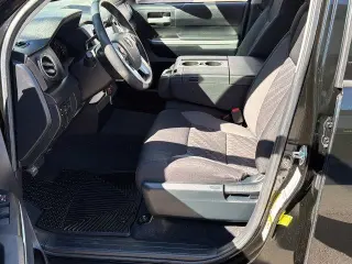 Toyota Tundra 2018 4x4 SR5 4dr Double Cab Pickup SB (5.7L V8)