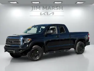 Toyota Tundra 2018 4x4 SR5 4dr Double Cab Pickup SB (5.7L V8)