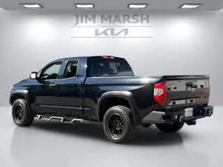Toyota Tundra 2018 4x4 SR5 4dr Double Cab Pickup SB (5.7L V8)