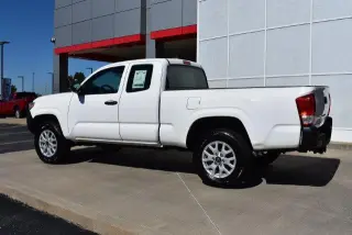 Toyota Tacoma 2017 4x2 SR 4dr Access Cab 6.1 ft LB