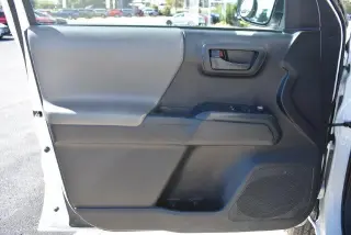 Toyota Tacoma 2017 4x2 SR 4dr Access Cab 6.1 ft LB