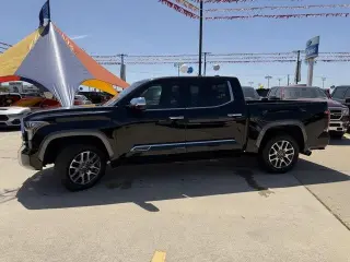 Toyota Tundra 2023 4x2 1794 Edition 4dr CrewMax Cab Pickup SB