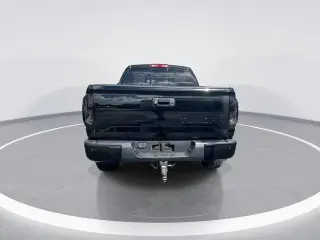Toyota Tundra 2017 4x4 Limited 4dr Double Cab Pickup SB (5.7L V8 FFV)