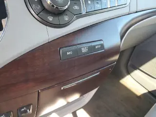 Toyota Sienna 2011 XLE 8 Pasajeros 4dr Mini-Van