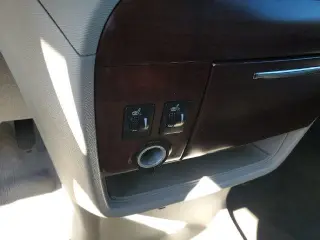 Toyota Sienna 2011 XLE 8 Pasajeros 4dr Mini-Van