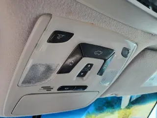 Toyota Sienna 2011 XLE 8 Pasajeros 4dr Mini-Van