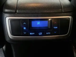 Toyota Highlander 2019 SE 4dr SUV