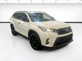Toyota Highlander 2019 SE 4dr SUV