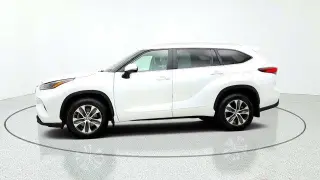 Toyota Highlander 2023 AWD L 4dr SUV