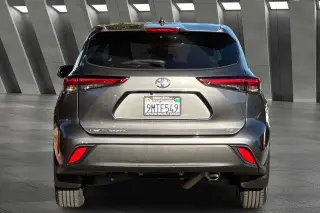 Toyota Highlander 2023 LE 4dr SUV