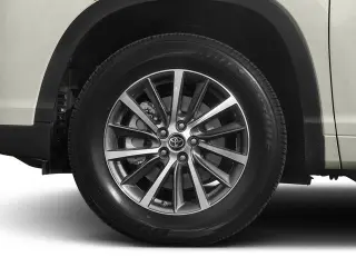 Toyota Highlander 2018 AWD XLE 4dr SUV