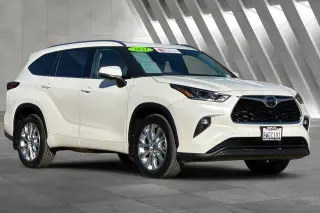 Toyota Highlander 2021 AWD Limited 4dr SUV