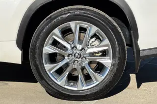 Toyota Highlander 2021 AWD Limited 4dr SUV
