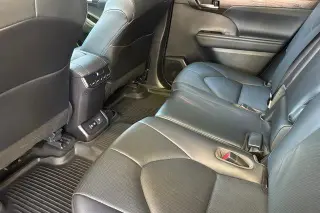 Toyota Highlander 2021 AWD Limited 4dr SUV