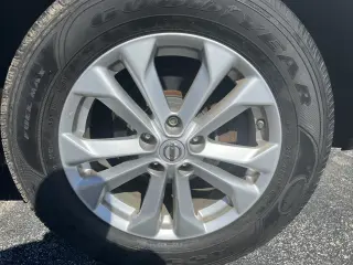 2015 Nissan Rogue FWD 4dr SV
