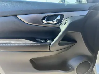 2015 Nissan Rogue FWD 4dr SV