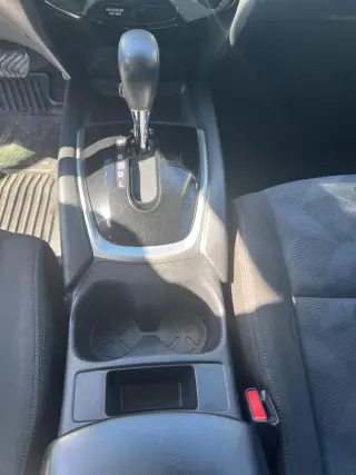 2015 Nissan Rogue FWD 4dr SV