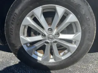 2015 Nissan Rogue FWD 4dr SV