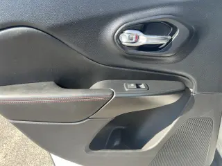 2019 Jeep Cherokee Trailhawk Elite 4x4