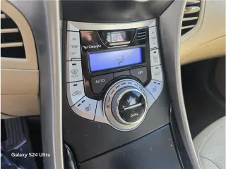 Hyundai ELANTRA 2013 GLS Sedán 4 puertas 6M