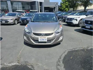 Hyundai ELANTRA 2013 GLS Sedán 4 puertas 6M