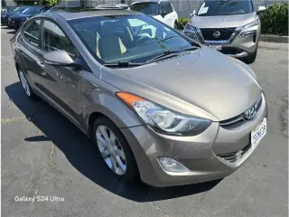 Hyundai ELANTRA 2013 GLS Sedán 4 puertas 6M