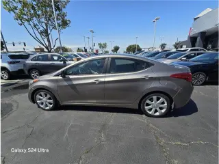 Hyundai ELANTRA 2013 GLS Sedán 4 puertas 6M