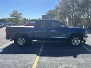 2015 Chevrolet Silverado 1500 4WD Crew Cab 143.5" LT w/1LT