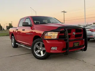 2012 RAM 1500 ST Crew Cab 4WD