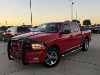 2012 RAM 1500 ST Crew Cab 4WD