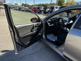 2010 Mazda MAZDA3 4dr Sdn Auto i Touring