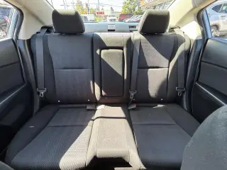 2010 Mazda MAZDA3 4dr Sdn Auto i Touring