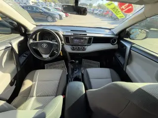 2014 Toyota RAV4 AWD 4dr LE (Natl)