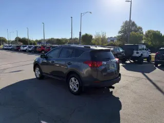 2014 Toyota RAV4 AWD 4dr LE (Natl)