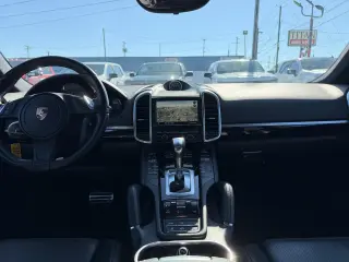 2014 Porsche Cayenne