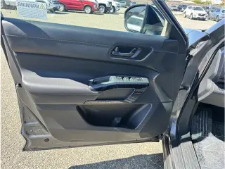 Nissan Pathfinder 2025 S 4 SUV