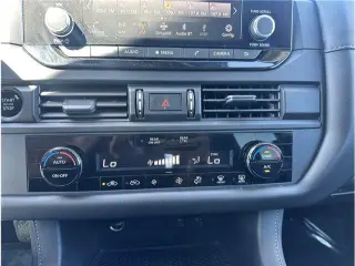 Nissan Pathfinder 2025 S 4 SUV