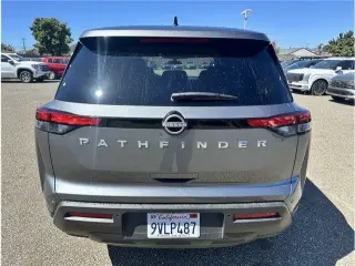 Nissan Pathfinder 2025 S 4 SUV