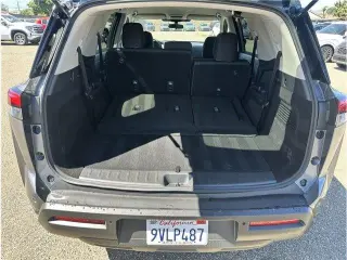 Nissan Pathfinder 2025 S 4 SUV