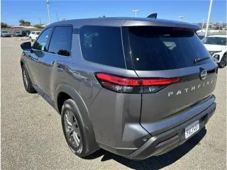 Nissan Pathfinder 2025 S 4 SUV