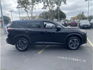 Nissan Rogue 2025 SV 4dr Crossover