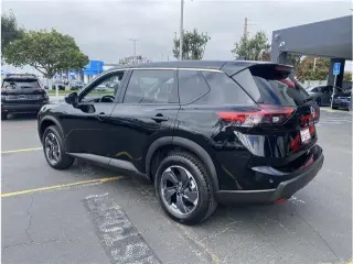 Nissan Rogue 2025 SV 4dr Crossover