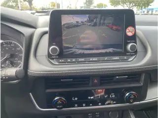 Nissan Rogue 2025 SV 4dr Crossover